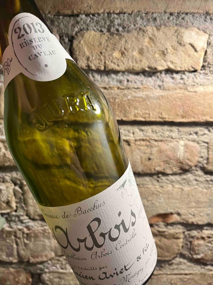 Reserve Du Caveau - Domaine Lucien Aviet & Fils - Caveau de Bacchus - Vincent Aviet -2018