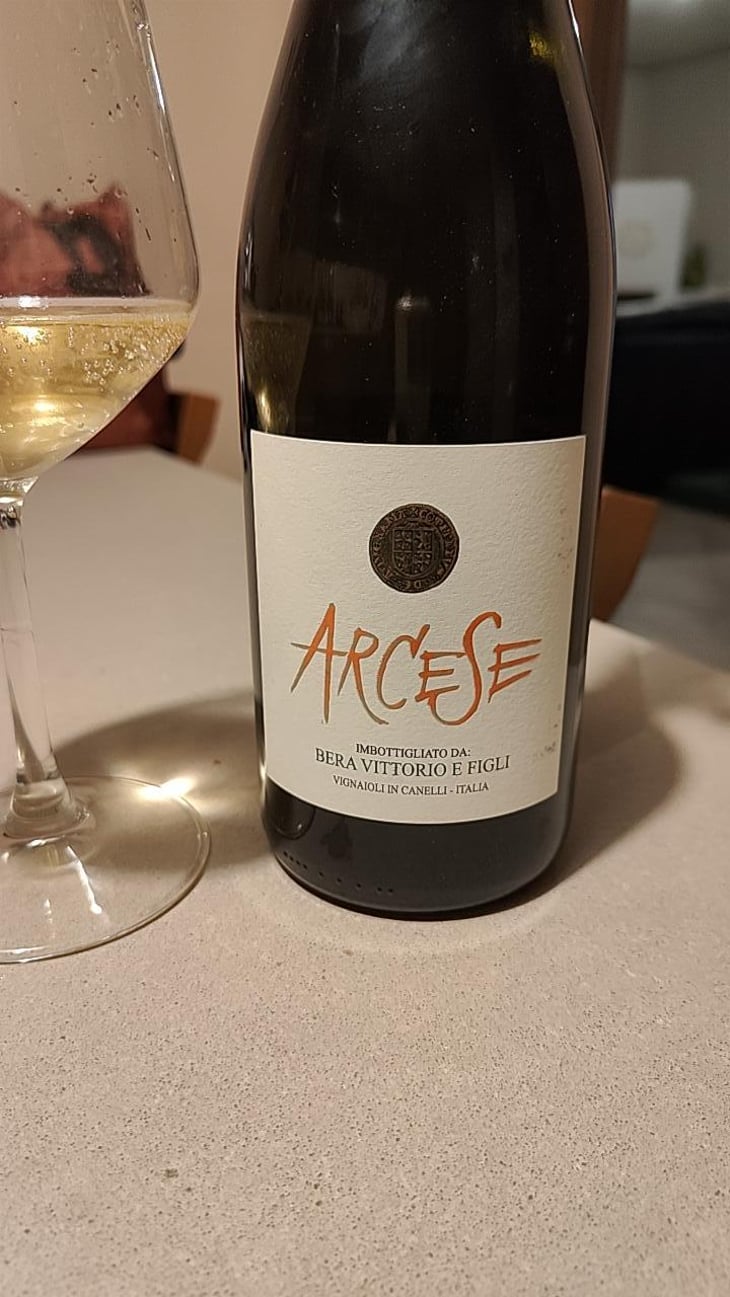 Arcese - Azienda Agricola Vittorio Bera & Figli - Alessandra e Gianluigi Bera 