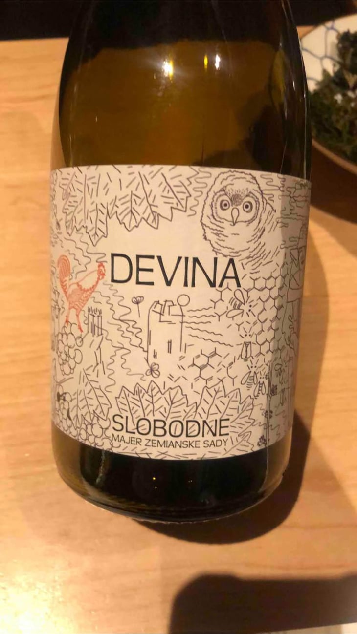 Devina - Slobodné Vinárstvo - Majer Zemianske Sady - Michal Kuropka, Agnes Lovecká, Katarína Kuropková 