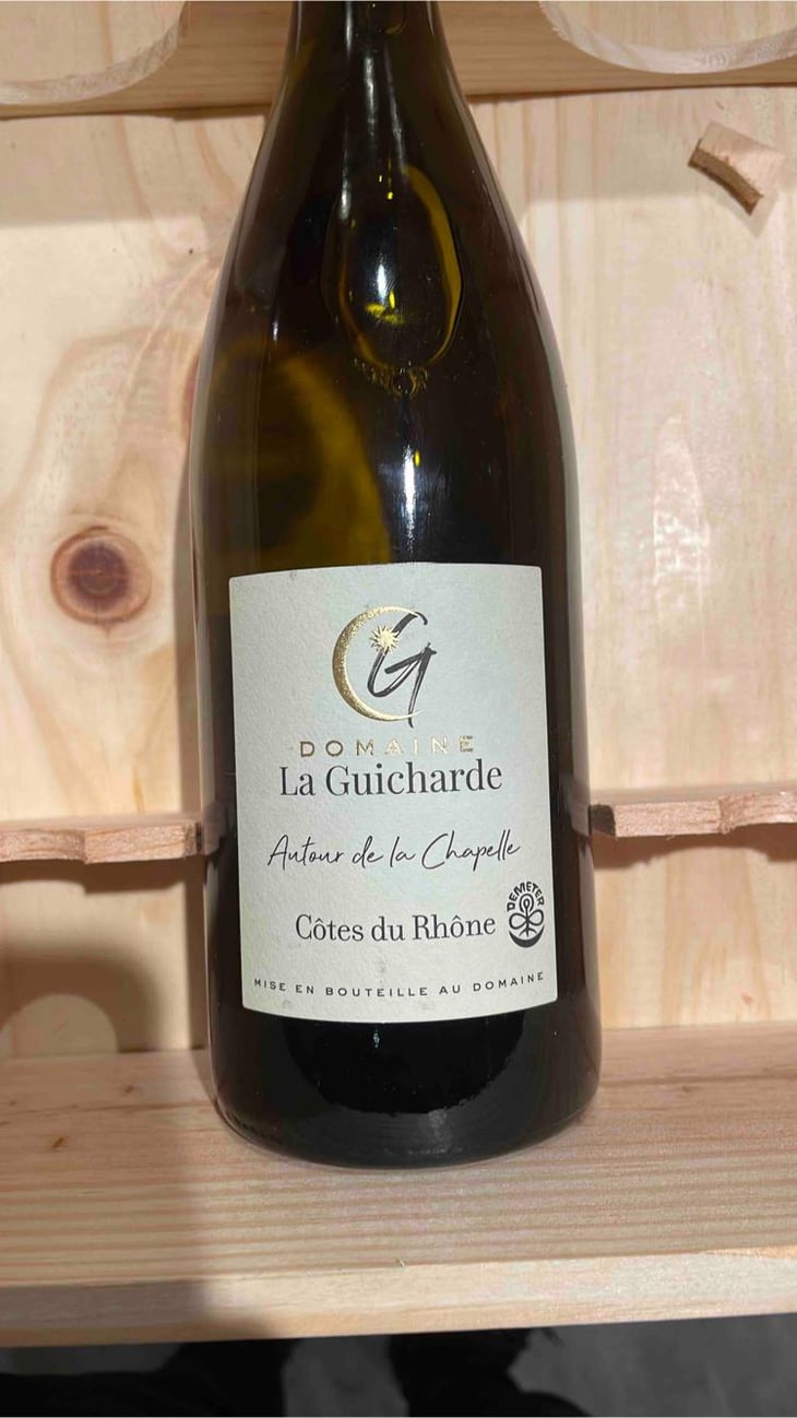 Autour de la Chapelle - Domaine De La Guicharde - Arnaud & Isabelle Guichard 