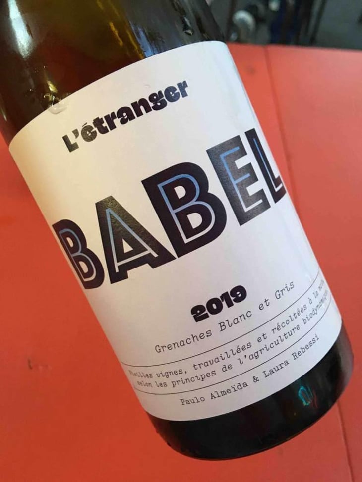 Babel - Domaine de L'Étranger - Paulo Almeida & Laura Rebeissi 