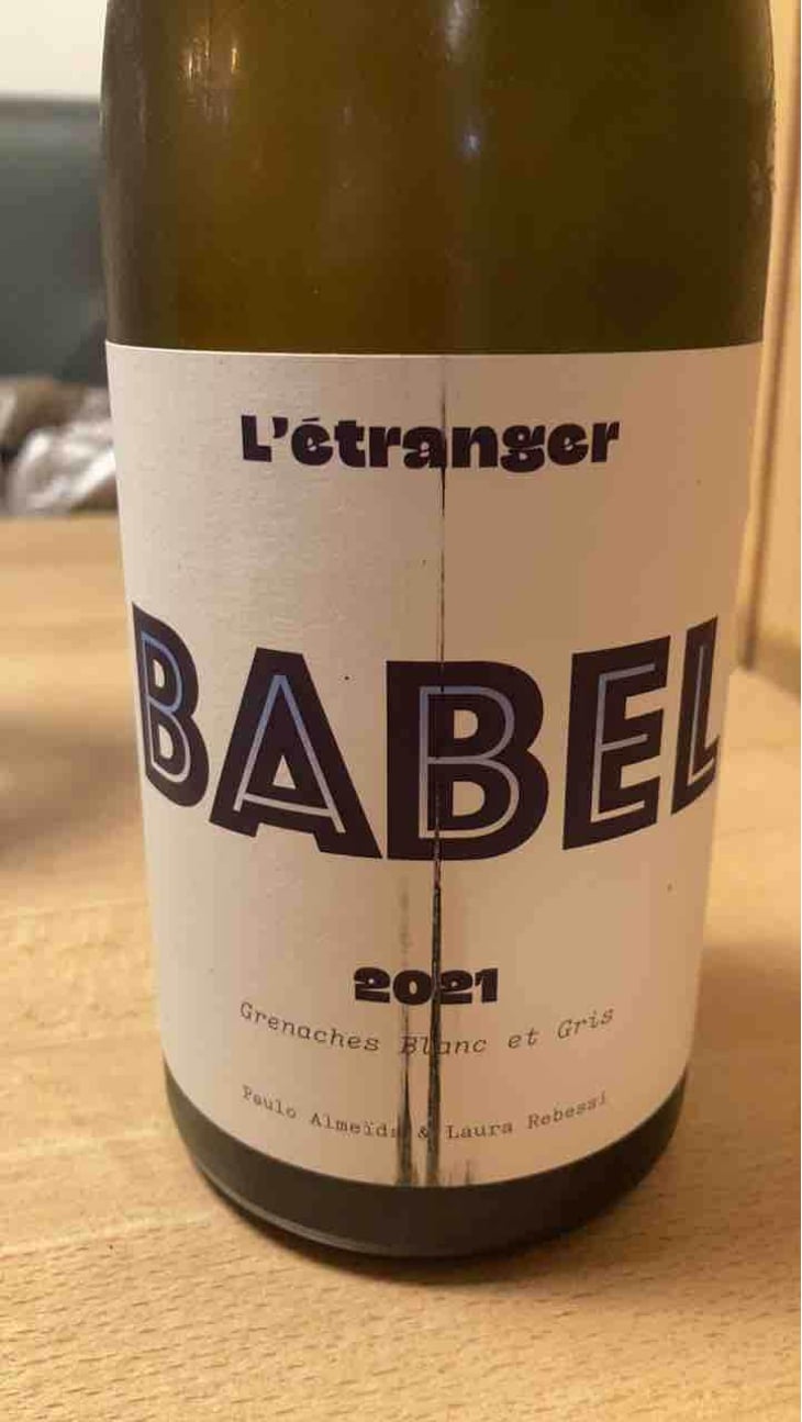 Babel - Domaine de L'Étranger - Paulo Almeida & Laura Rebeissi 