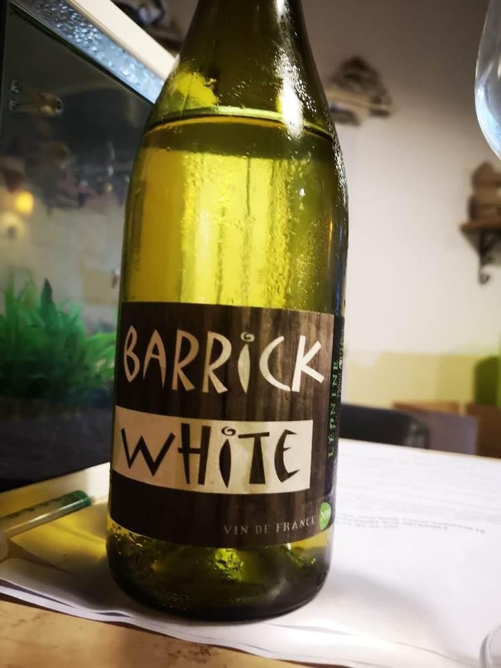 Barrick White - Domaine Léonine - Jordan Le Guyader 