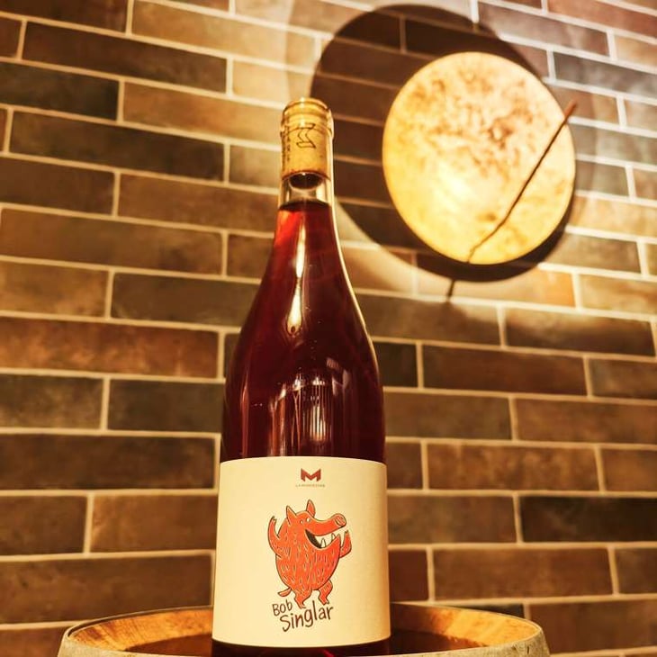 Bob Singlar Rouge - Domaine de la Mongestine - Maxime Gamard , Céline & Harry Gozlan 