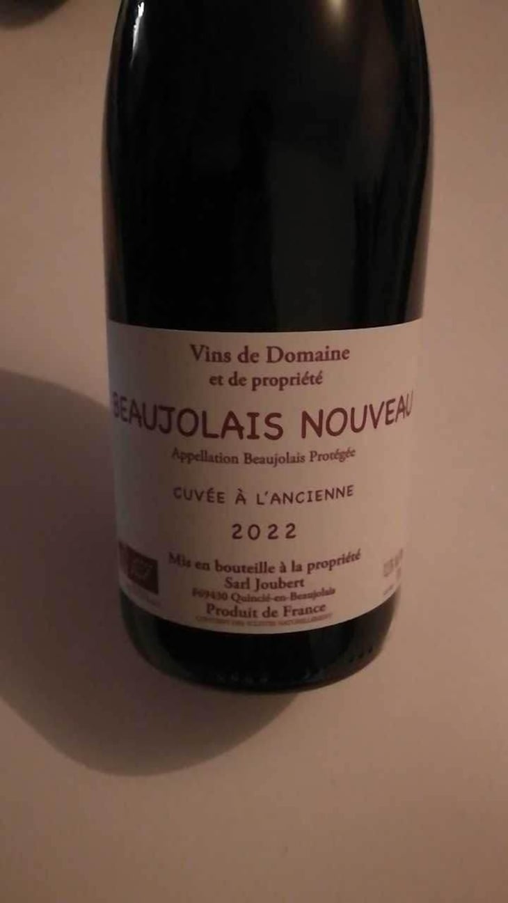 Beaujolais Nouveau - Domaine Marcel Joubert - Carine Joubert 