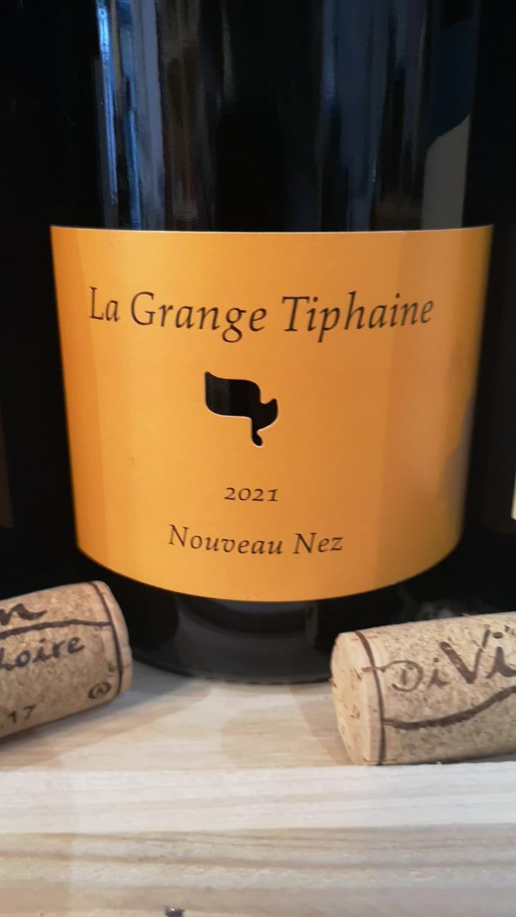 Nouveau Nez - La Grange Tiphaine - Coralie & Damien Delécheneau 