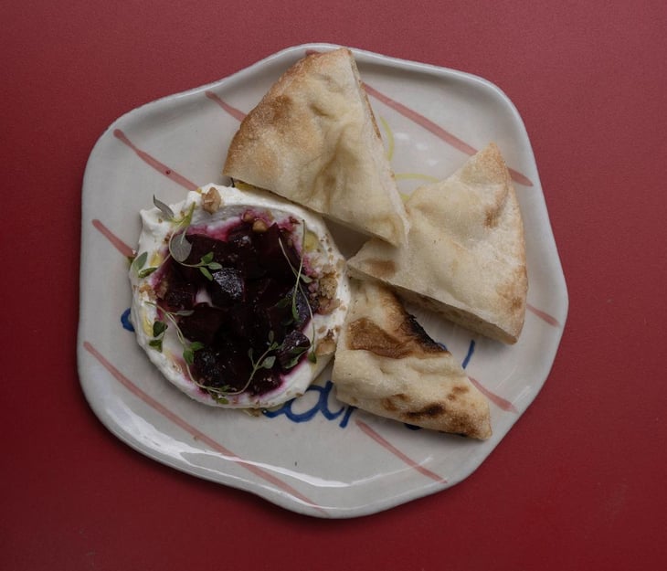 Beet & Feta - Red Nose - 695580