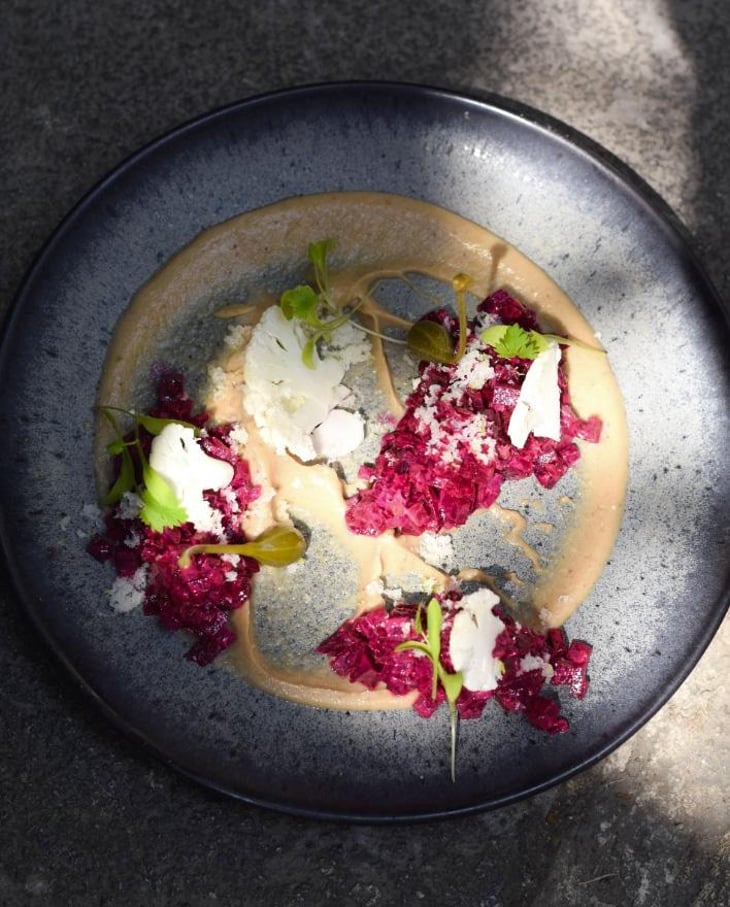 Beet Tartar With Wasabi Salt - Bèstia - 673554