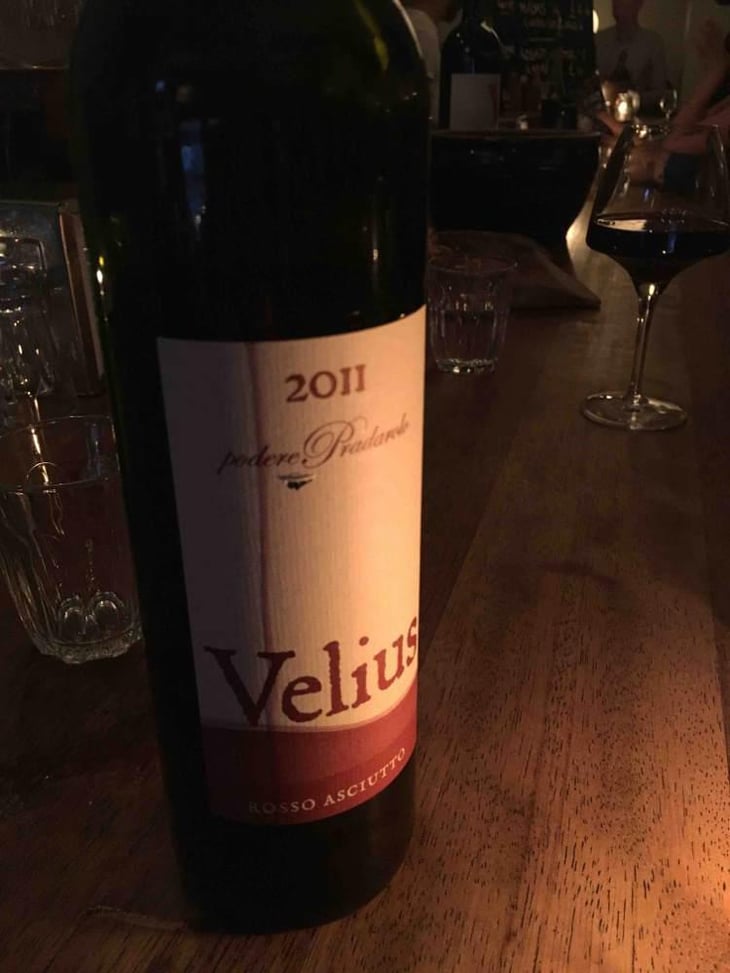 Velius Rosso Asciutto - Podere Pradarolo - Alberto Carretti 