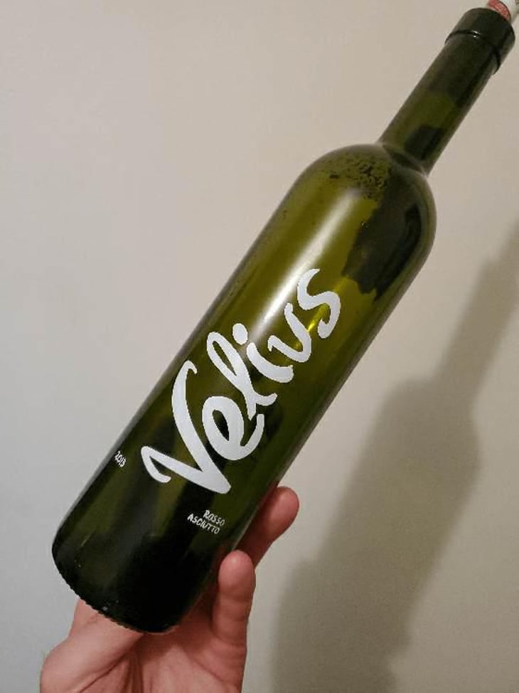 Velius Rosso Asciutto - Podere Pradarolo - Alberto Carretti 