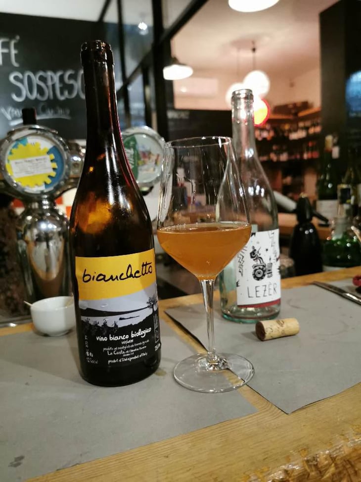Bianchetto - Le Coste - Clémentine Bouveron & Gianmarco Antonuzi 