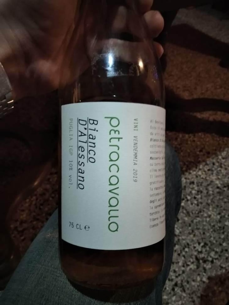 Bianco D'Alessano - Vini Petracavallo - Vito D'Onghia 