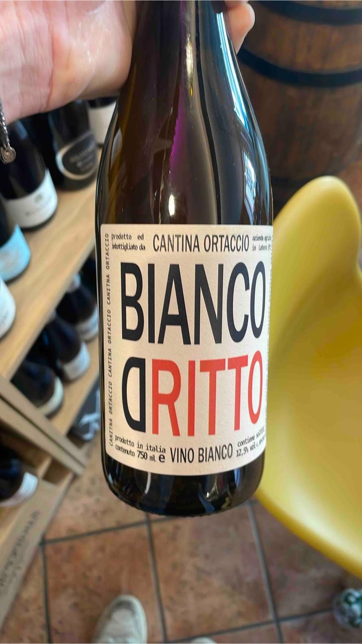 Bianco D’Ritto - Cantina Ortaccio - Massimo Antonuzi & Patrizia Montanari 