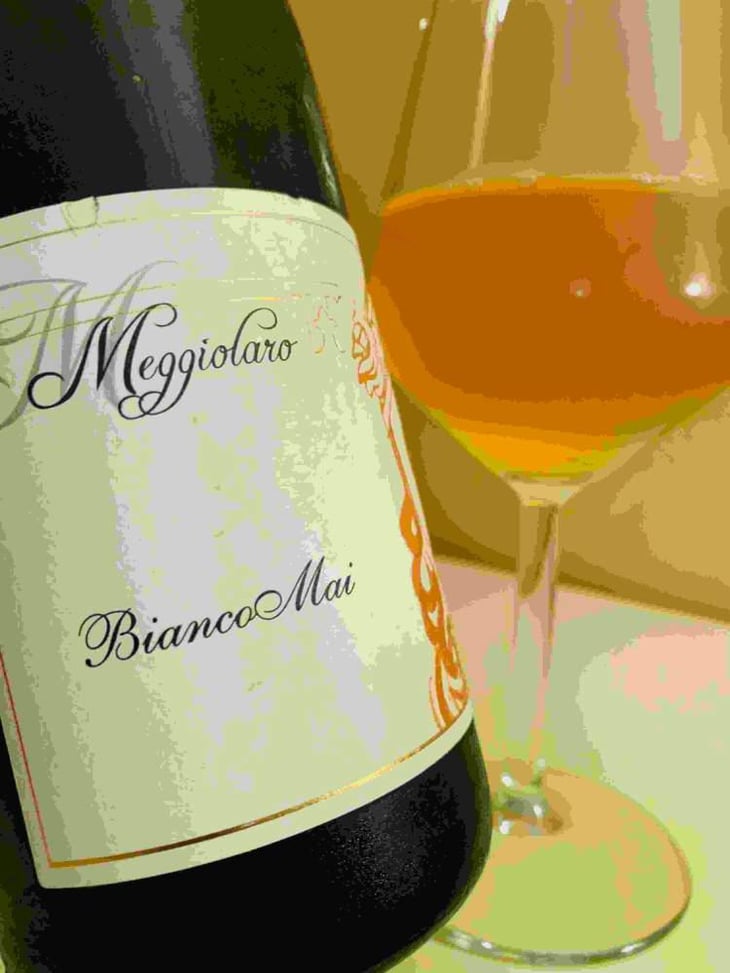 Bianco Mai - Meggiolaro Vini - Cristiana Meggiolaro & Riccardo Roncolato 