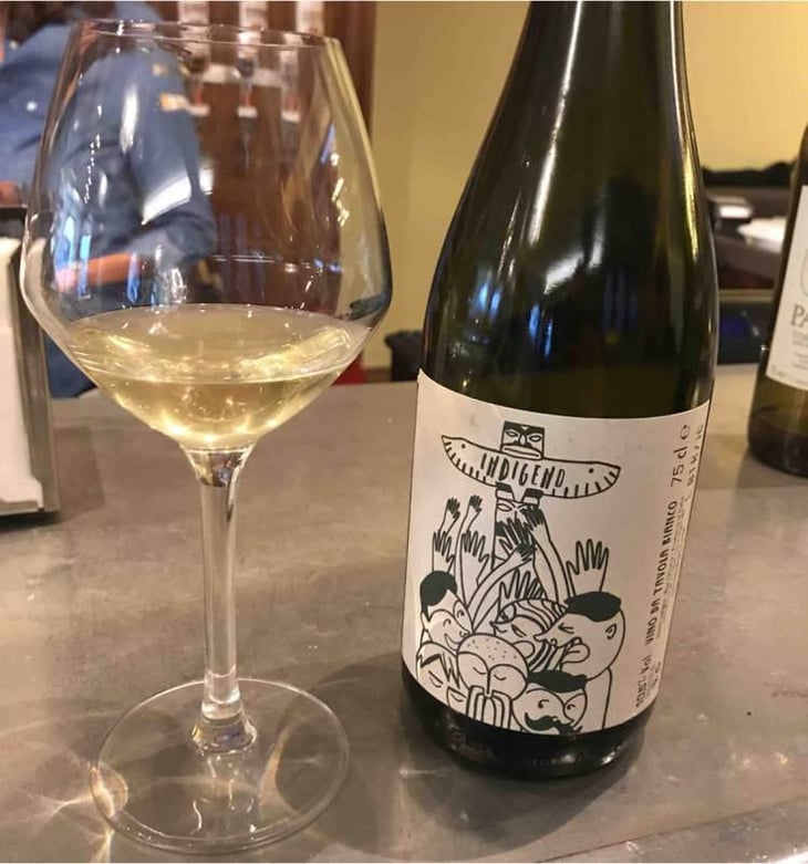 Bianco - Cantina Indigeno (TEMPORARILY CLOSED) - Alfredo Giugno, Loreto Lamolinara, Nicola Reginaldi -2020