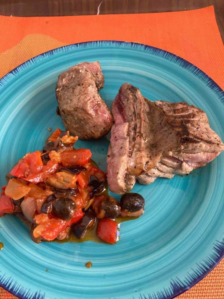 Bistecca Di Tonno Rosso E Caponatina - Lido Sabbiadoro - 518499