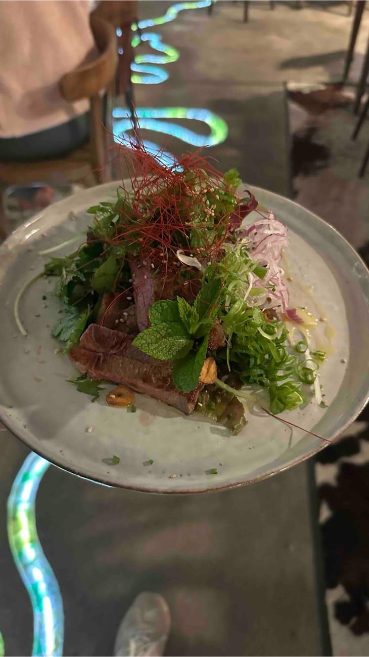 Black Angus Beef Salad - Die Mosel - 686193