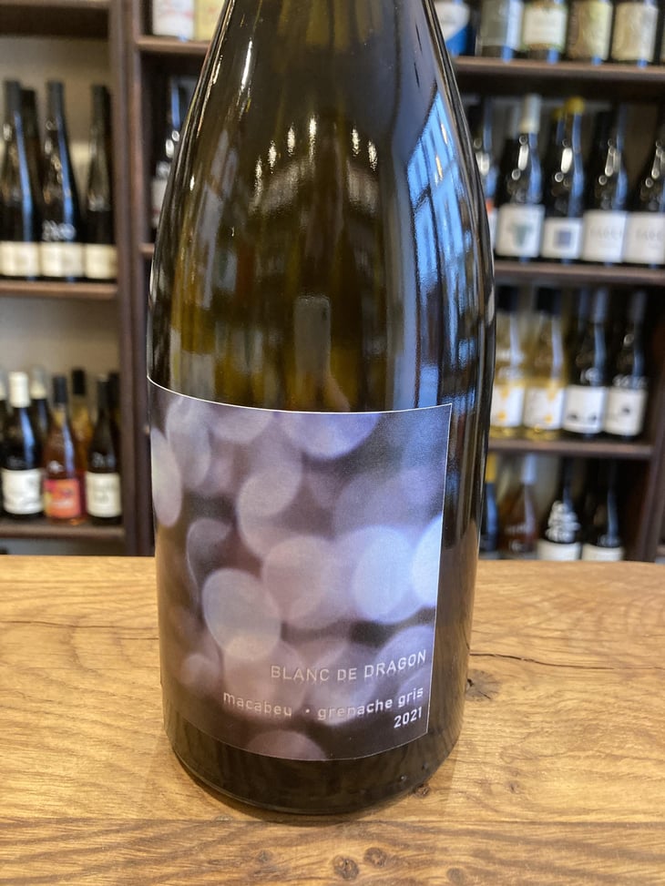 Blanc De Dragon - Le Mas Du Dragon De Pierres - Yoko Ogawa -2019