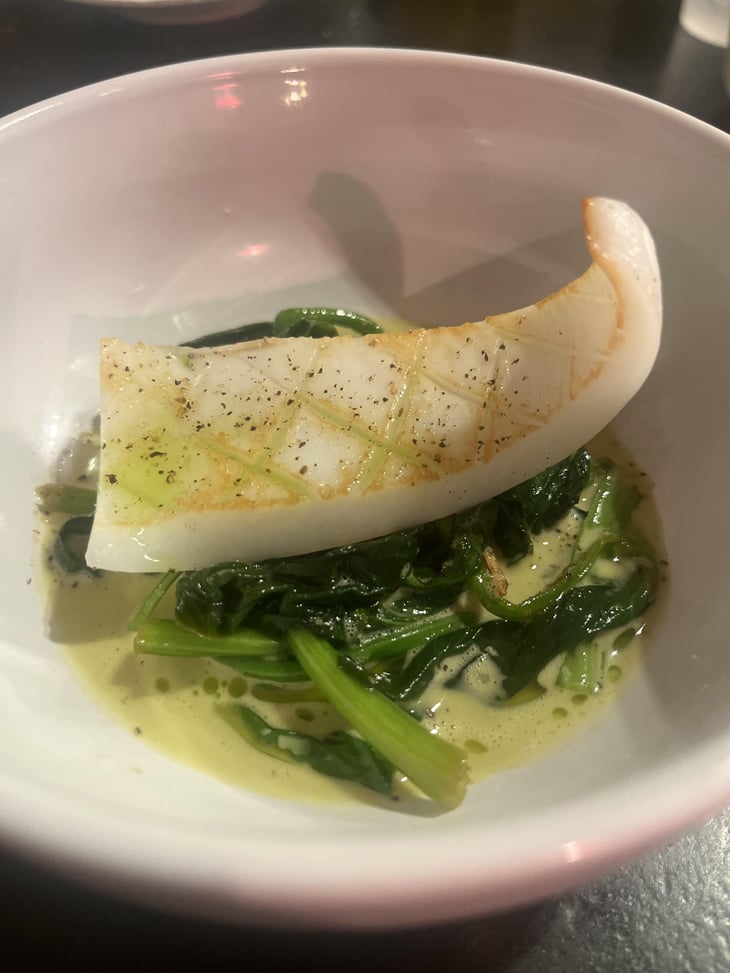 Blanc De Seiche Grillée, Épinards Et Sauce Curry Vert - Chez Marie Jo - 756473