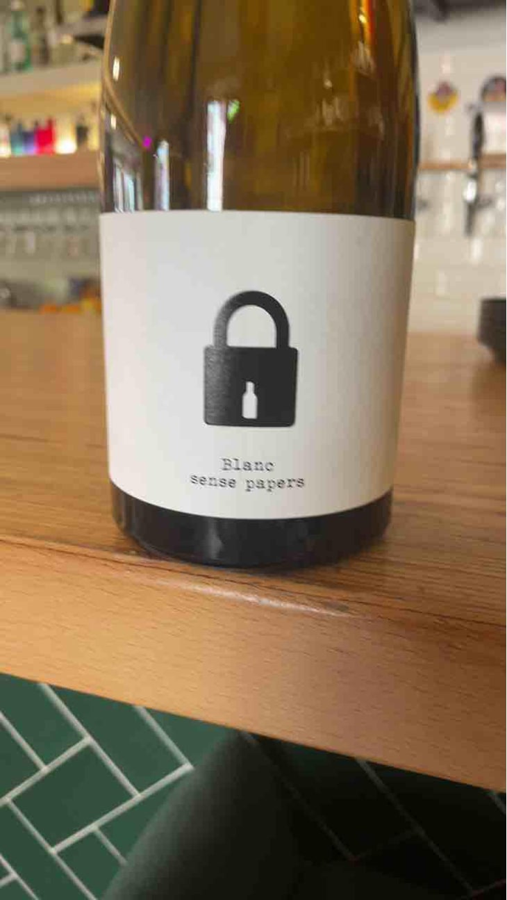 Blanc Fugitu - Bodega Clandestina - Ferran Lacruz 