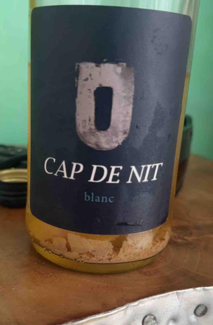 Blanc - Cap De Nit - Josie Cleeve & Joshua Kniesel 