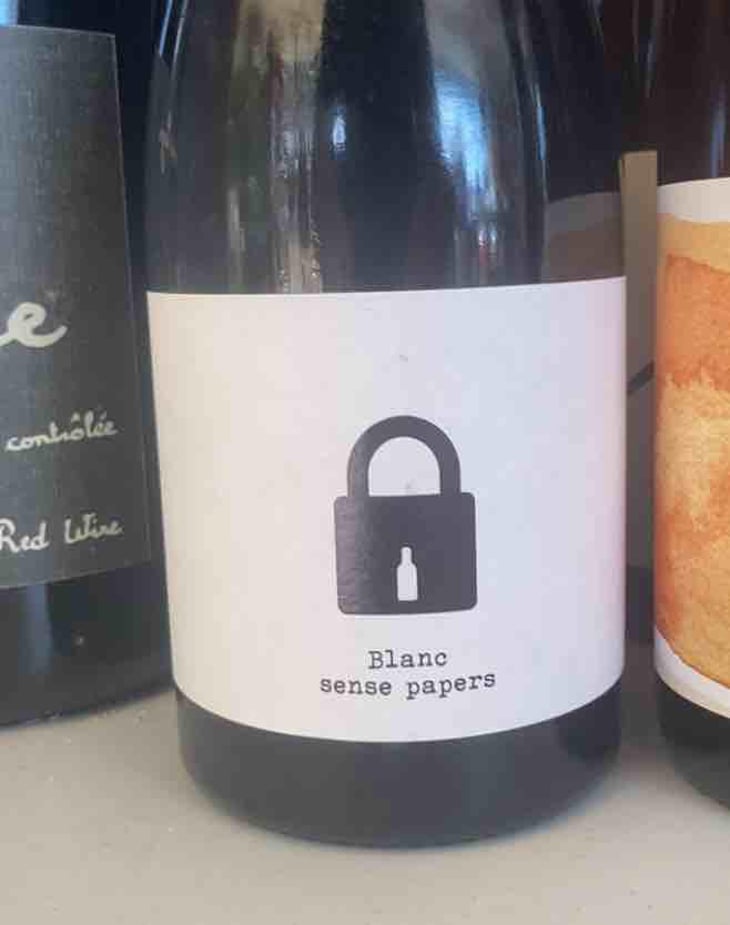 Blanc Sense Papers - Bodega Clandestina - Ferran Lacruz 