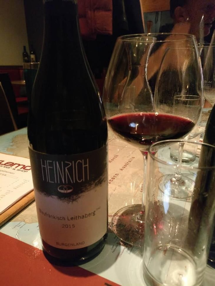 Blaufränkisch Leithaberg - Weingut Heinrich - Gernot & Heike Heinrich 