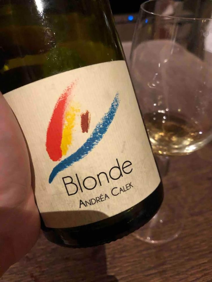 Blonde - Andrea Calek - Andrea Calek et Stephana Nicolescu 
