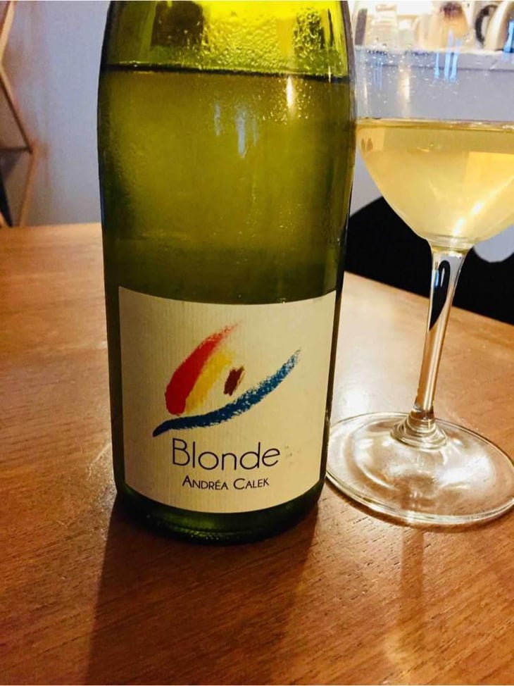 Blonde - Andrea Calek - Andrea Calek et Stephana Nicolescu 