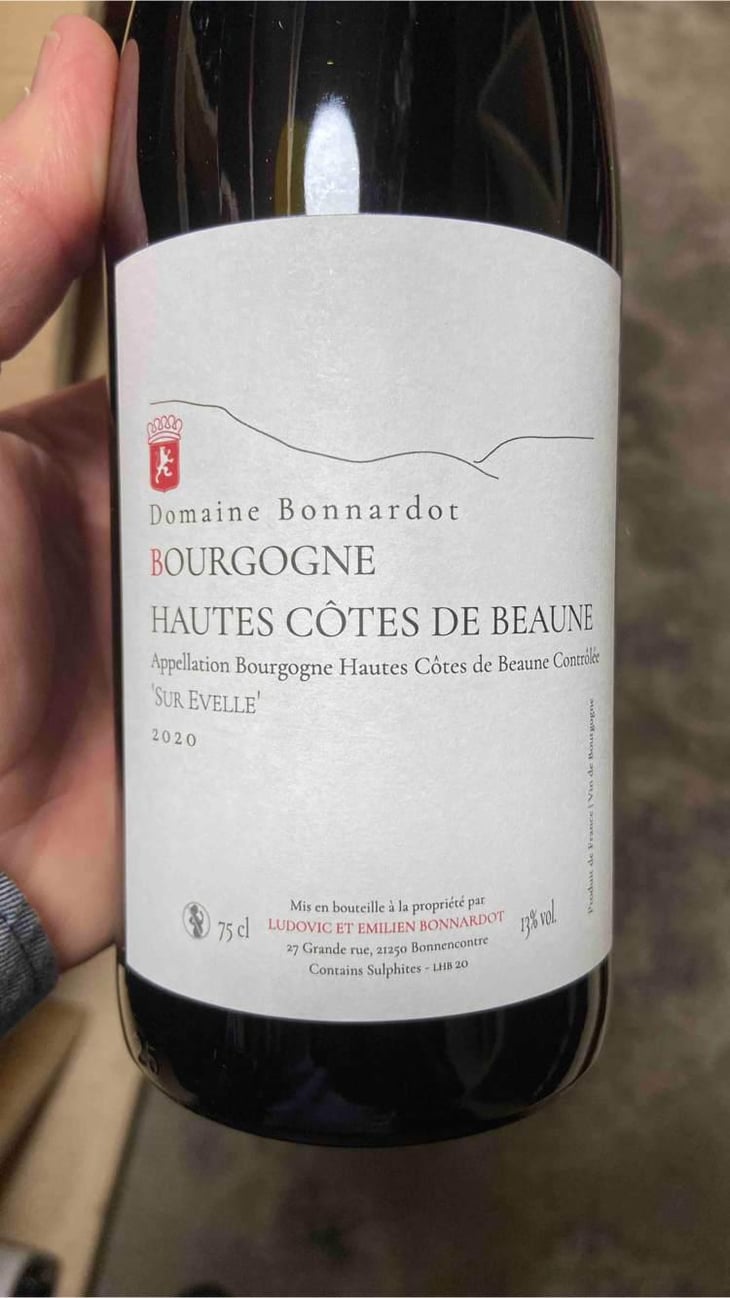 Bourgogne Hautes-Côtes de Beaune "Sur Evelle" - Domaine Bonnardot - Antoine, Ludovic & Emilien Bonnardot 