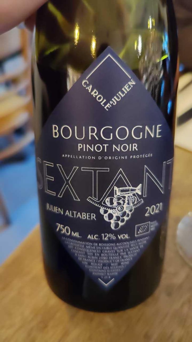 Bourgogne Pinot Noir - Sextant - Julien Altaber & Carole Schwab -2021