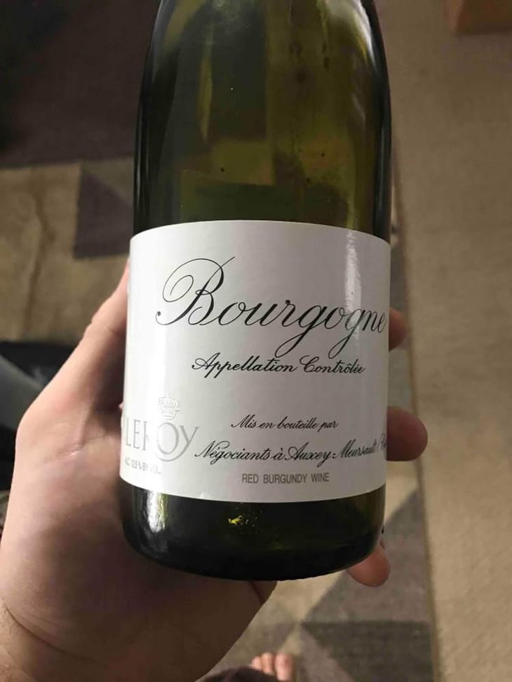 Bourgogne Rouge - Domaine Leroy / Domaine d'Auvenay - Marcelle "Lalou" Bize-Leroy 