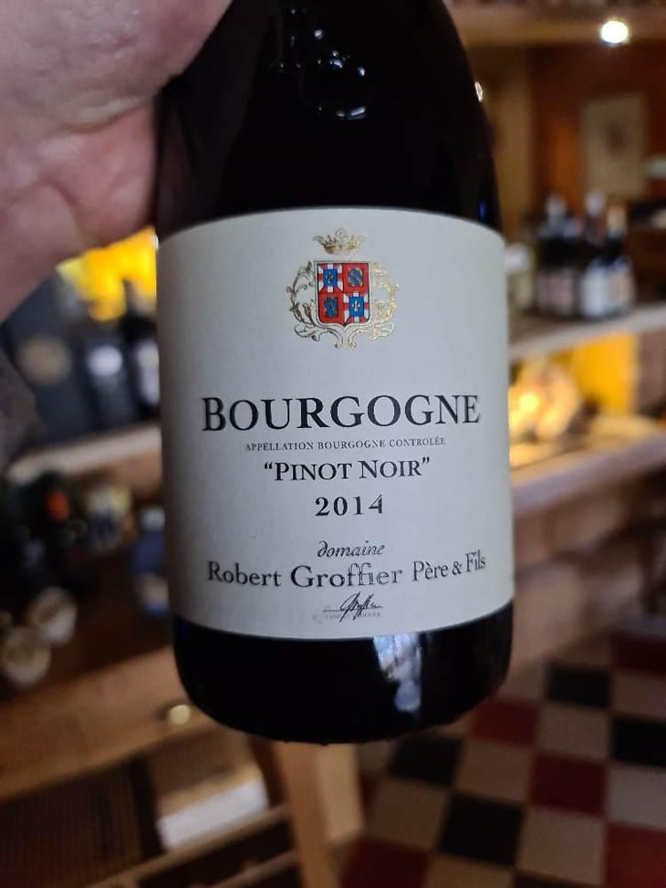 Bourgogne Rouge - Domaine Robert Groffier Père & Fils - Robert & Nicolas Groffier 