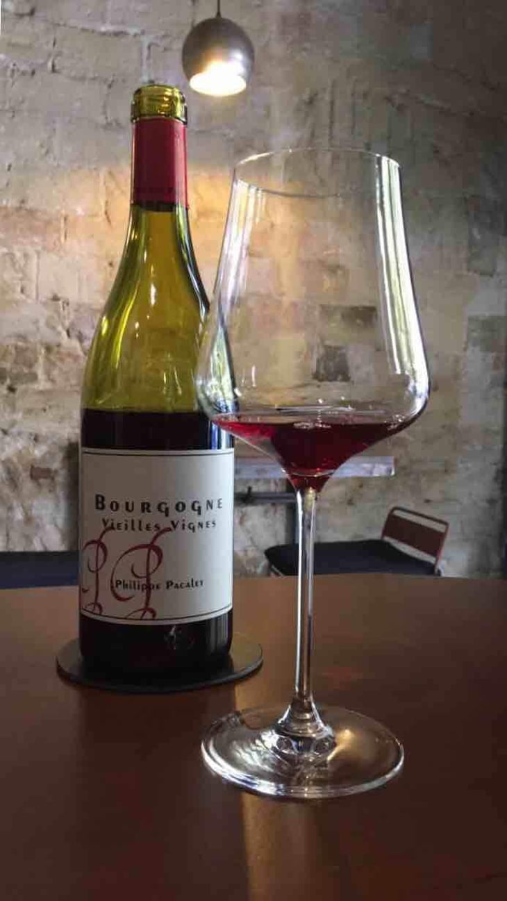 Bourgogne Rouge "Vieilles Vignes" - Philippe Pacalet - Monica et Philippe Pacalet 