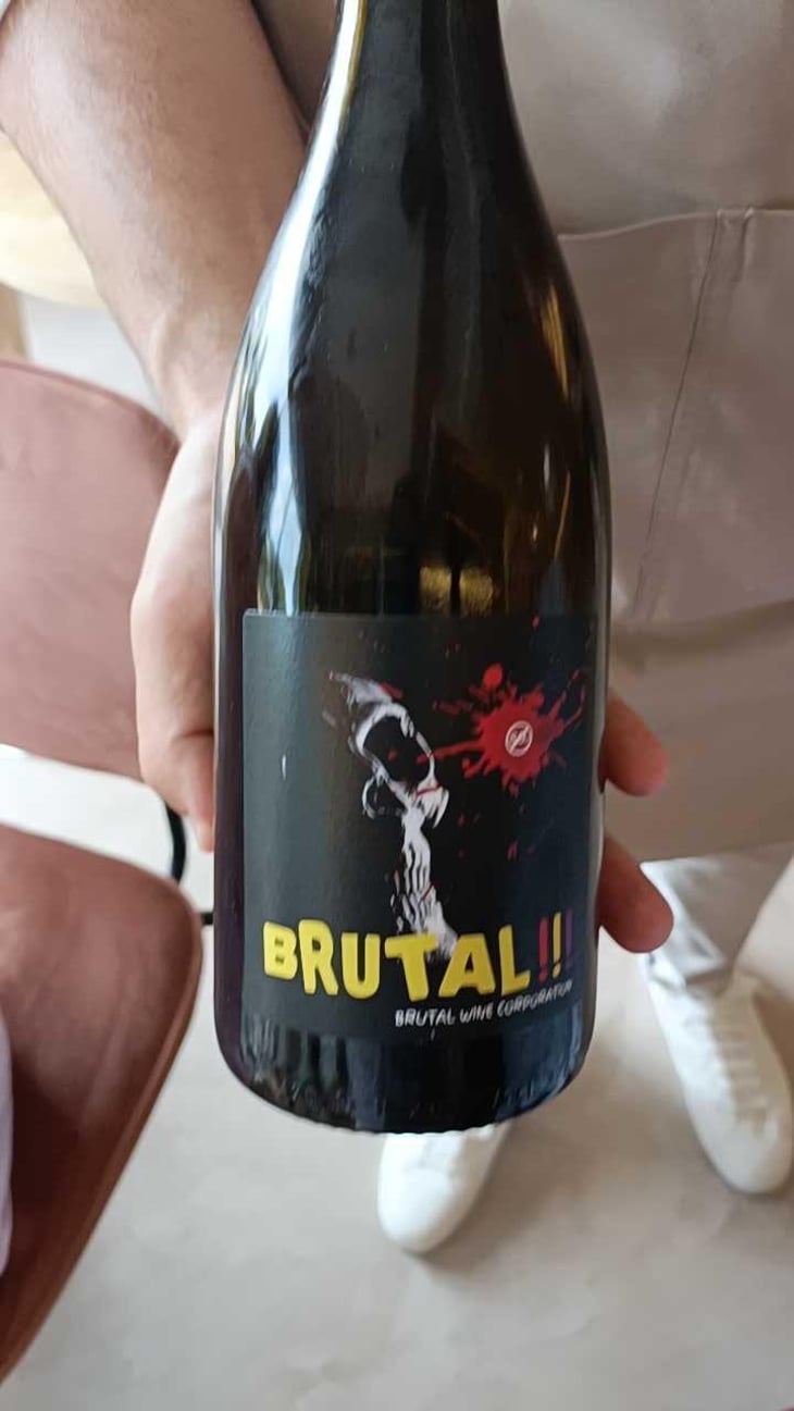 Brutal - MicroBioWines - Ismael Gozalo 