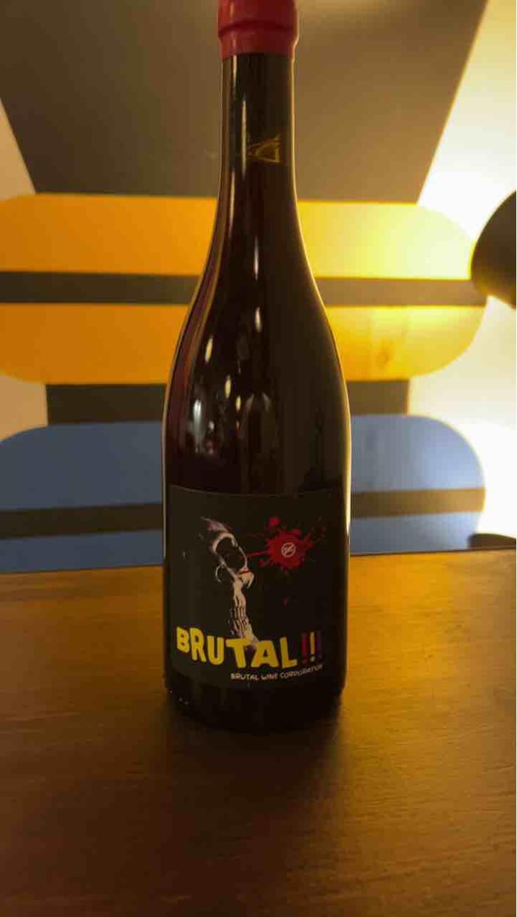 Brutal - MicroBioWines - Ismael Gozalo 
