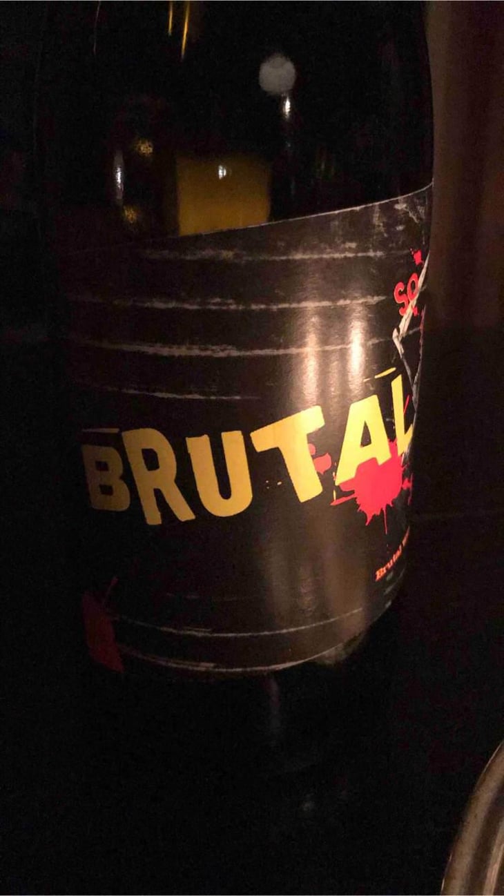 Brutal - Bodega Naranjuez - Antonio Vilchez Valenzuela 