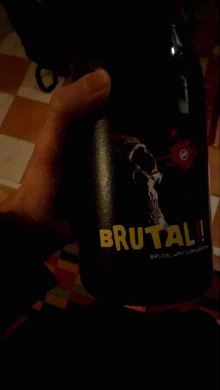 Brutal - MicroBioWines - Ismael Gozalo 