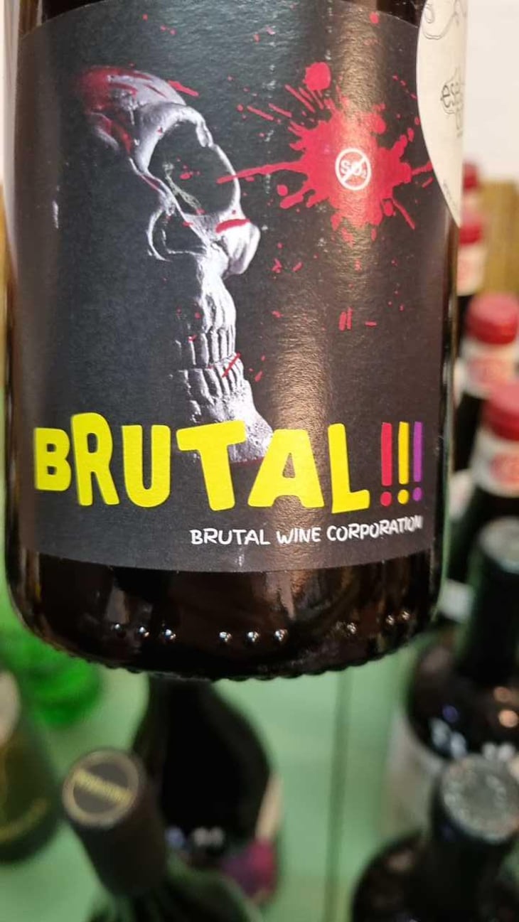 Brutal - MicroBioWines - Ismael Gozalo 