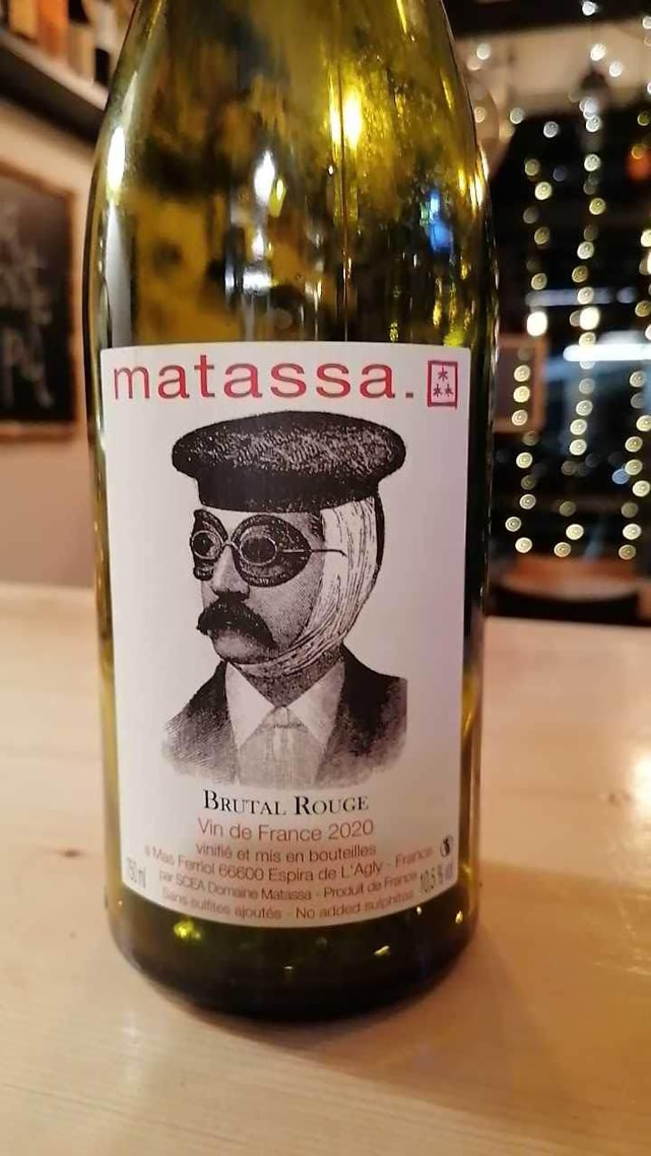 Brutal Rouge - Domaine Matassa - Tom Lubbe 