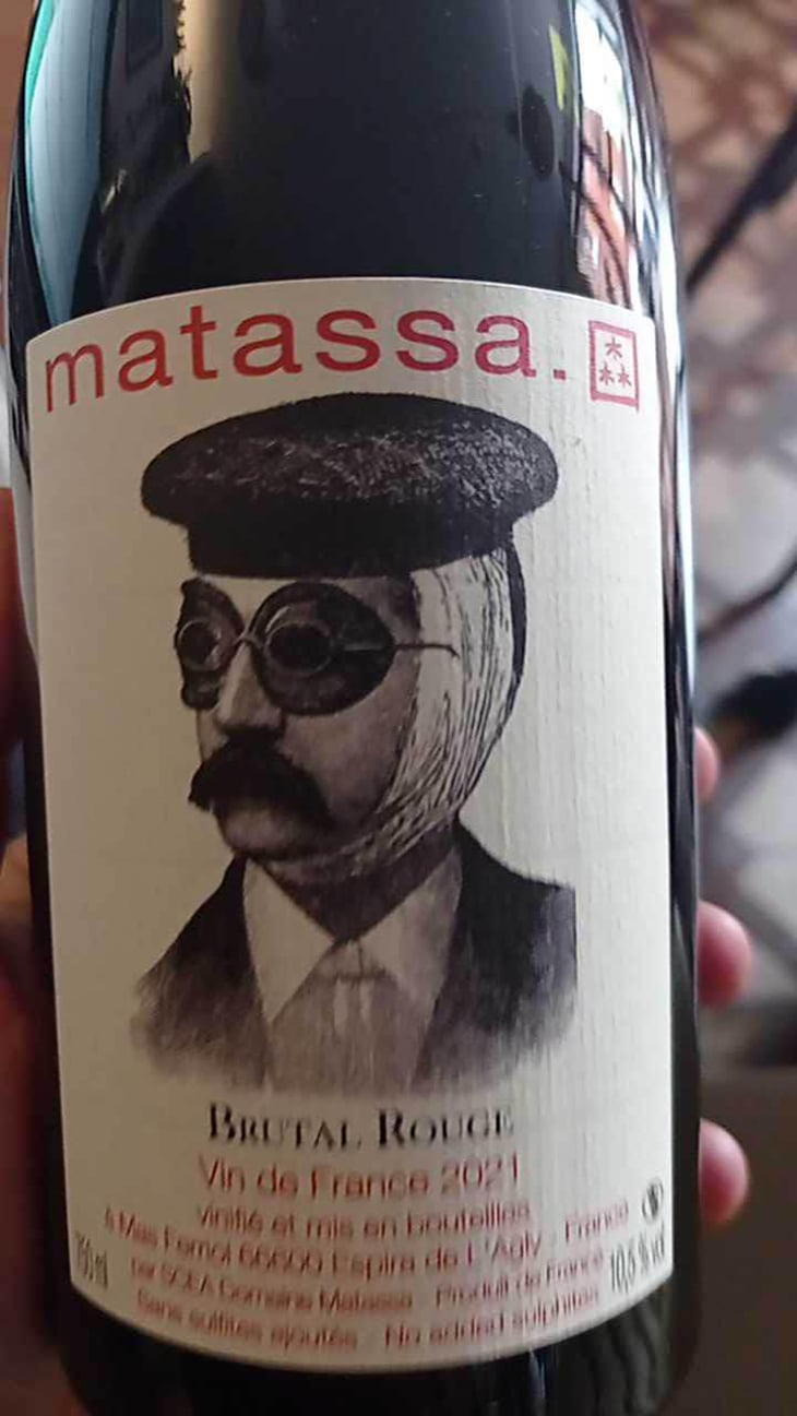 Brutal Rouge - Domaine Matassa - Tom Lubbe 