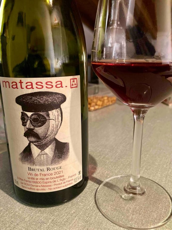 Brutal Rouge - Domaine Matassa - Tom Lubbe 