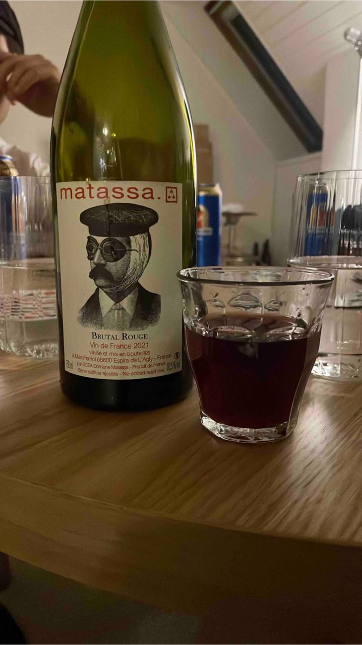 Brutal Rouge - Domaine Matassa - Tom Lubbe 