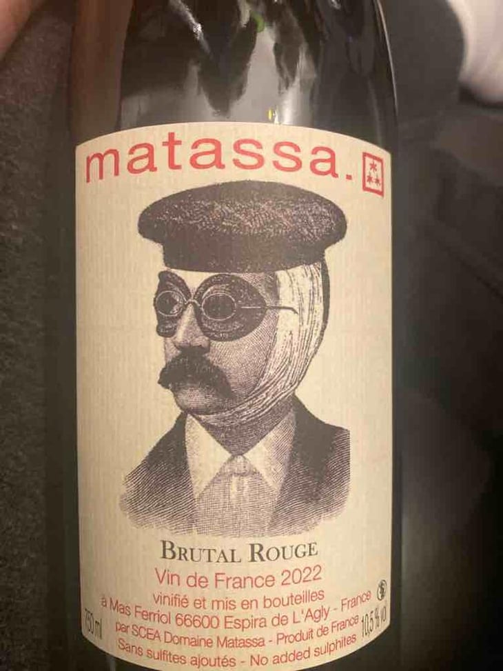 Brutal Rouge - Domaine Matassa - Tom Lubbe 