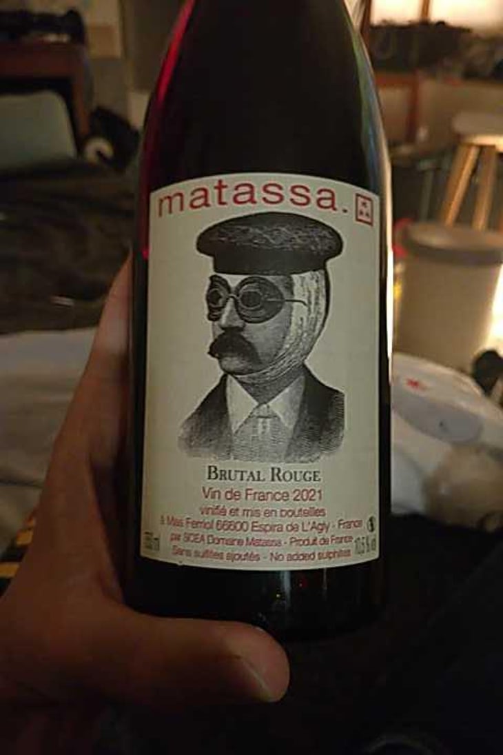 Brutal Rouge - Domaine Matassa - Tom Lubbe 