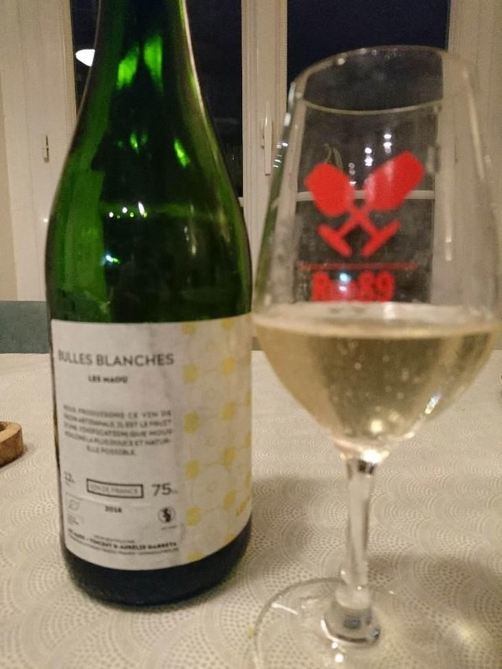 Bulles Blanches - Les Maoù - Aurélie & Vincent Garreta 