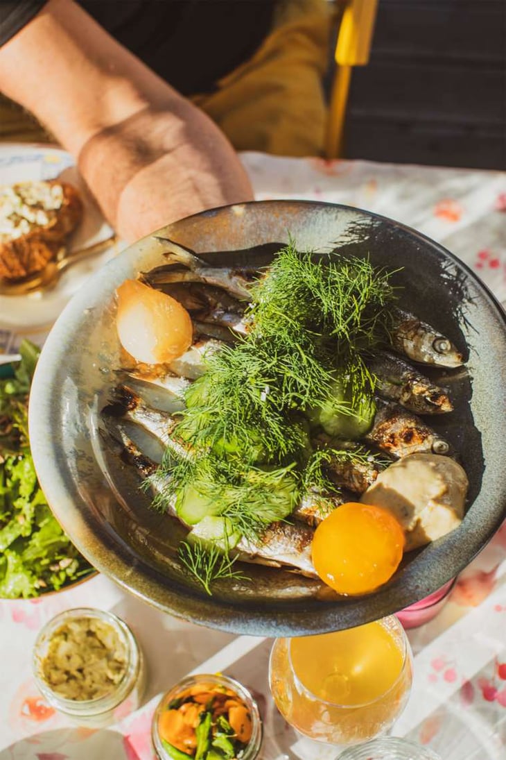Fried Local Vendance Fish From Our Lakes - Kwaśne Jabłko - 594717