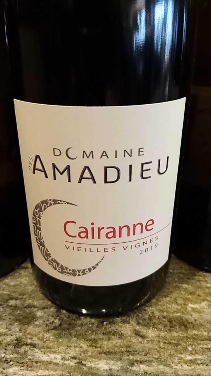 Cairanne vieilles vignes - Domaine des Amadieu - Corine & Yves Jean Houser 