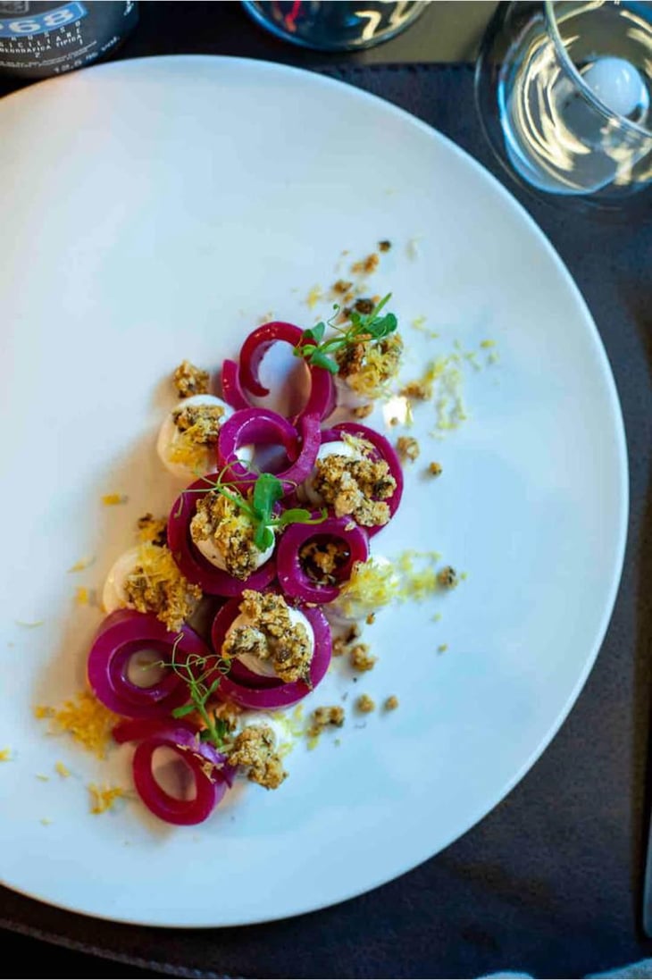 Calamaro Alla Barbabietola, Robiola, Limone E Capperi. - Sestante Osteria di Mare - 529823