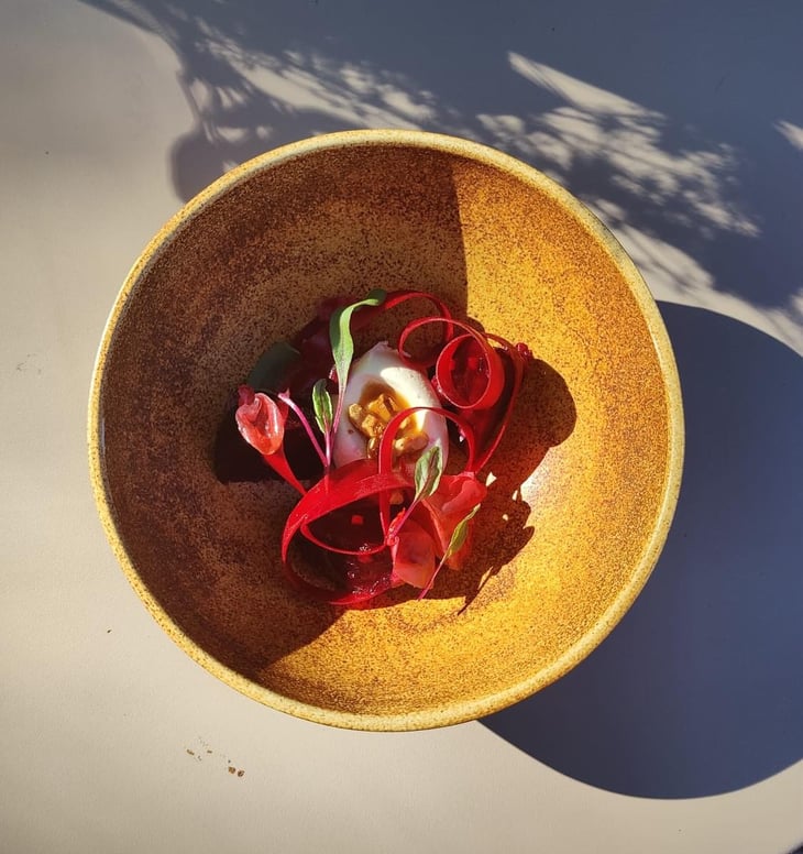 Candied Beets With Almonds And Rose - Restaurant Adlerfelt - 803380